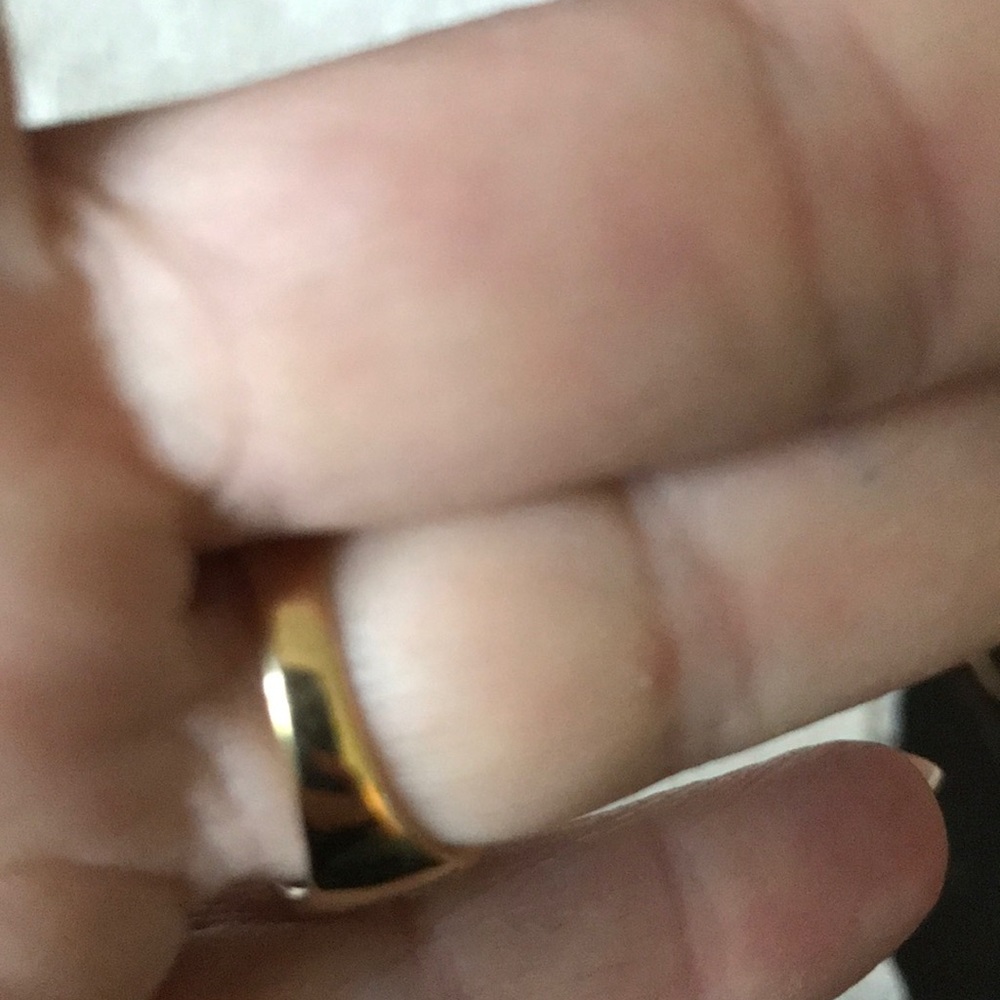 ring - Picture 4 of 5
